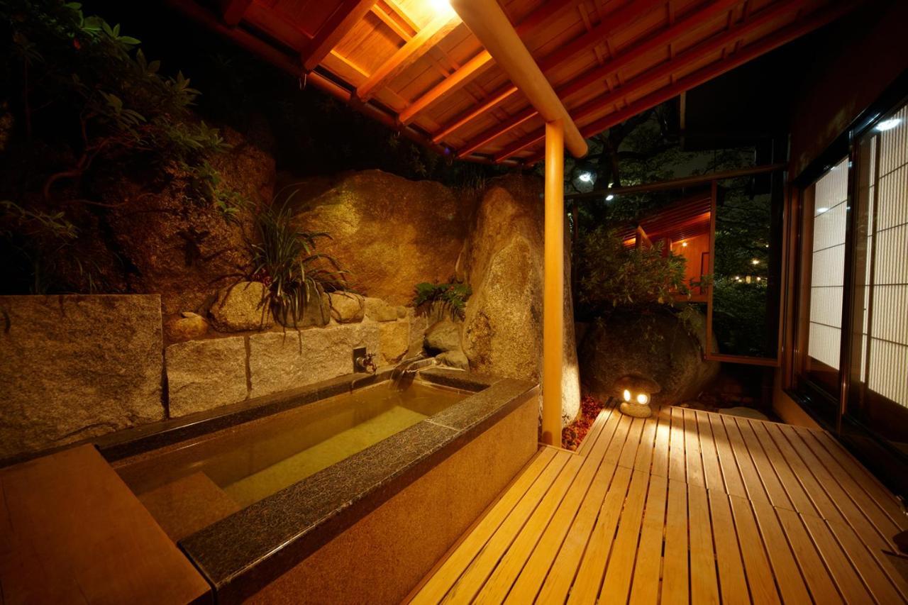 Hotel Beautiful Japanese Garden Kagetsu Fuefuki Exterior foto